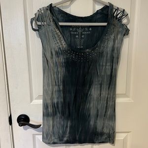 Affliction t shirt small